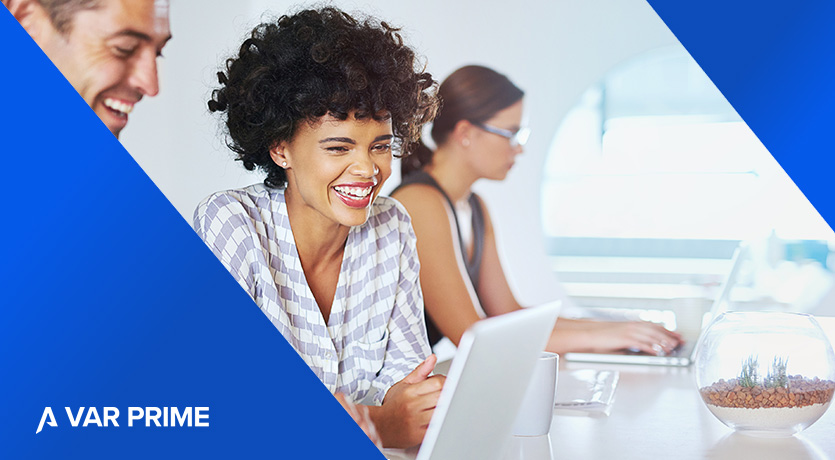 Cinque vantaggi dei flussi di approvazione automatici tra CRM, SharePoint e Teams